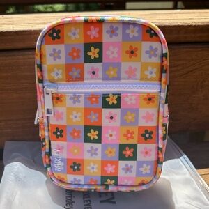 BRIXLEY Groovy Crossbody Sling